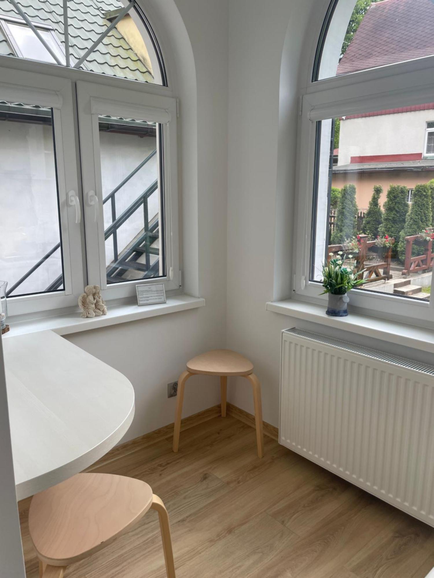 Przystanek Komuny Paryskiej - 3 M 1 Karpacz